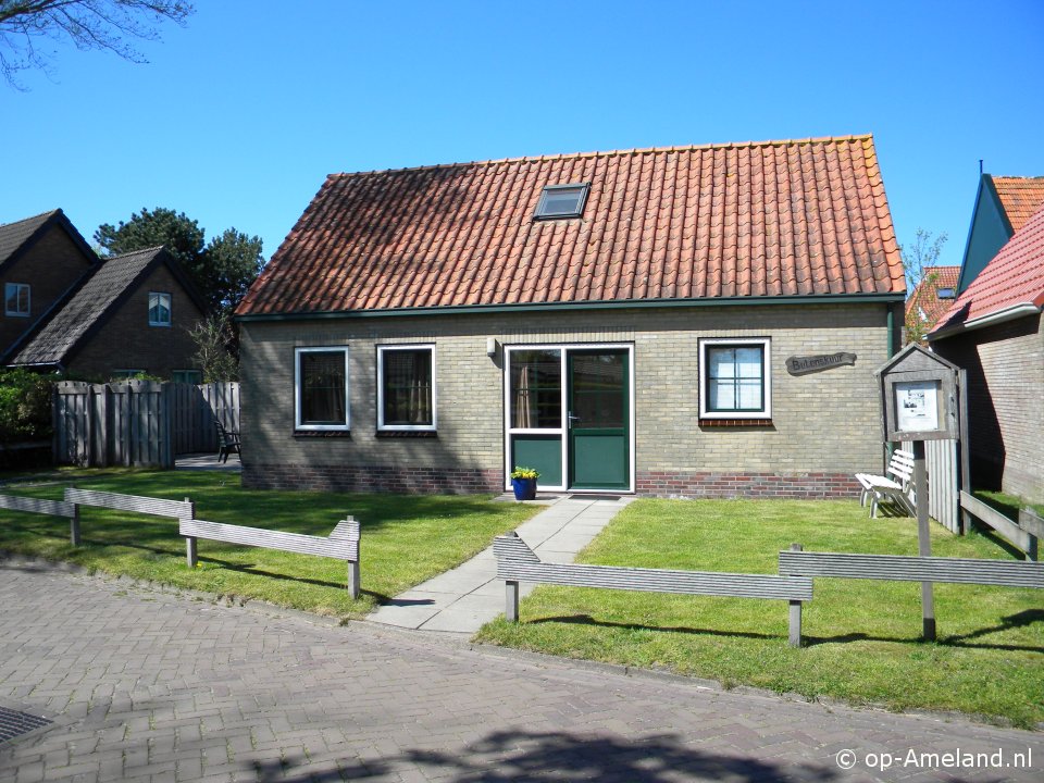 Buitenaanzicht Butenskuur Buitenaanzicht Butenskuur